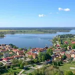 펜션 Mazury Max Nad Jeziorem W Rynie 린